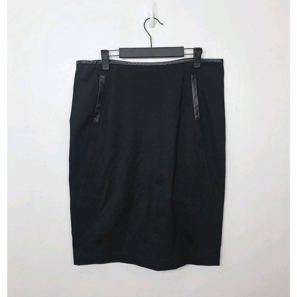 Vince Black Pencil‎ Minimalist Business Sleek Classic Knee Length Skirt Size 12